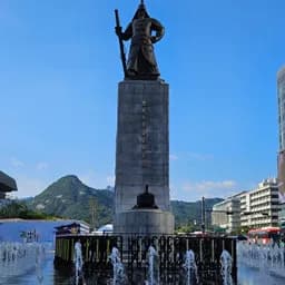 Gwanghwamun Square