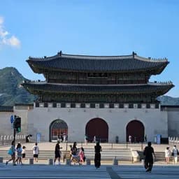Gwanghwamun Square